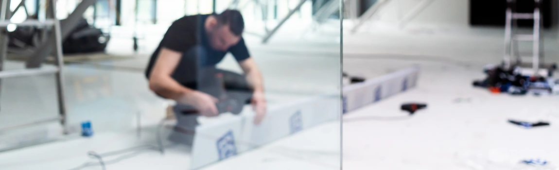 Emergency Commercial Glass Repair in Keystone, FL